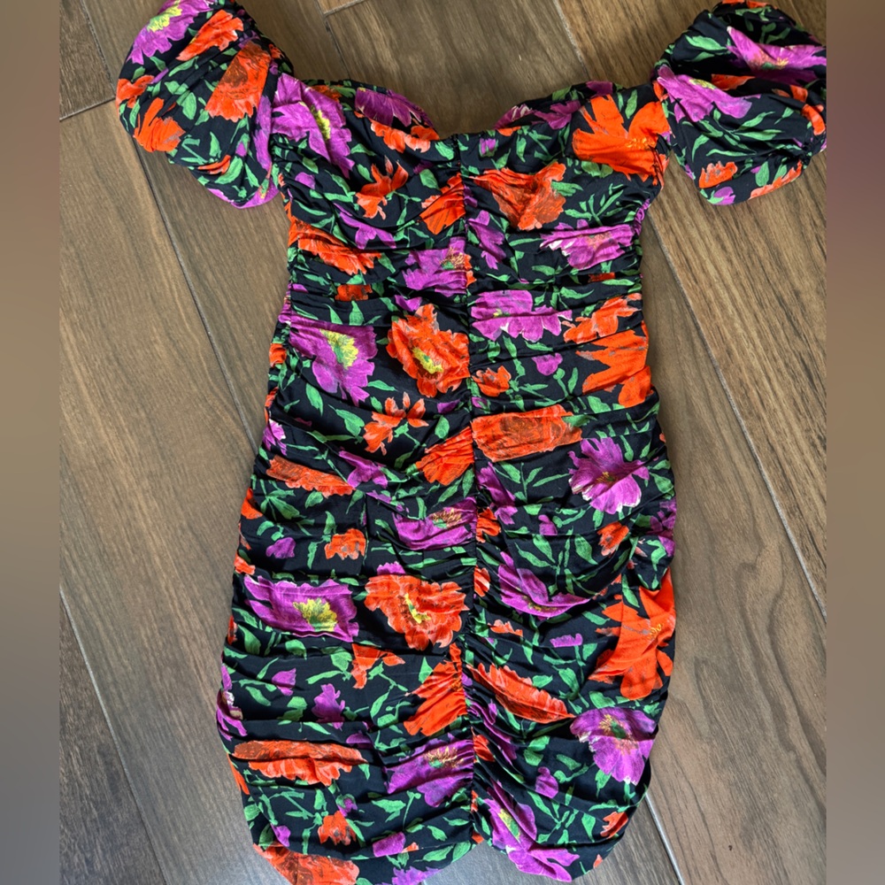 ZARA Floral Off the Shoulder Puff Sleeve Mini Ruched Dress - Picture 6 of 6